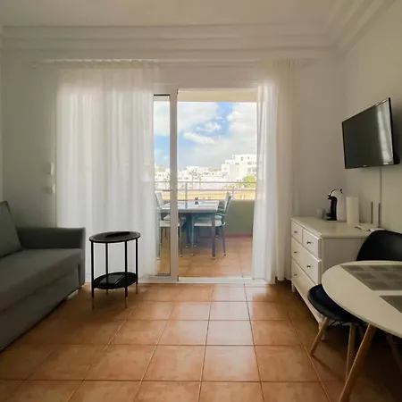 1 Bedroom With Terrace, Pools & Walking Distance To